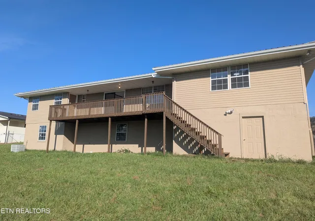 Photo 3 of Single family home for sale at 10024 Rutledge Pike, Corryton, TN 37721 | MLS# 1354025 | Listing updated on 2026-09-02
