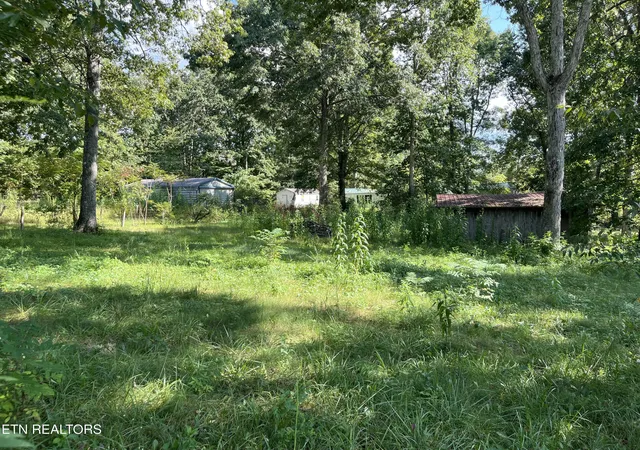 Photo 2 of Sale Pending at 365 Wallop Ln, Crossville, TN 38571 | MLS# 1354013 | Listing updated on 2026-09-10