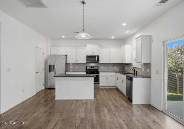 Photo 3 of Single family home for sale at 12157 Lillibridge Xing Ln, Knoxville, TN 37932 | MLS# 1353988 | Listing updated on 2026-09-18