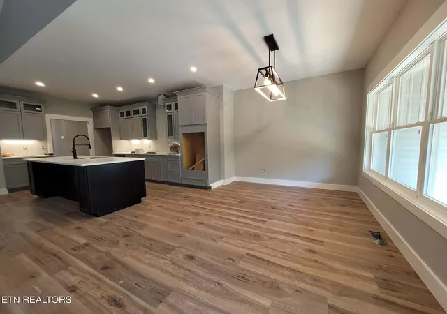 Photo 2 of Single family home for sale at 101 Odali Ln, Loudon, TN 37774 | MLS# 1354093 | Listing updated on 2026-09-05