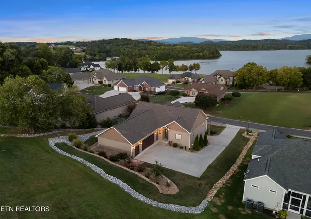 Photo 2 of Single family home for sale at 110 Eladi Tr, Vonore, TN 37885 | MLS# 1354433 | Listing updated on 2026-09-04