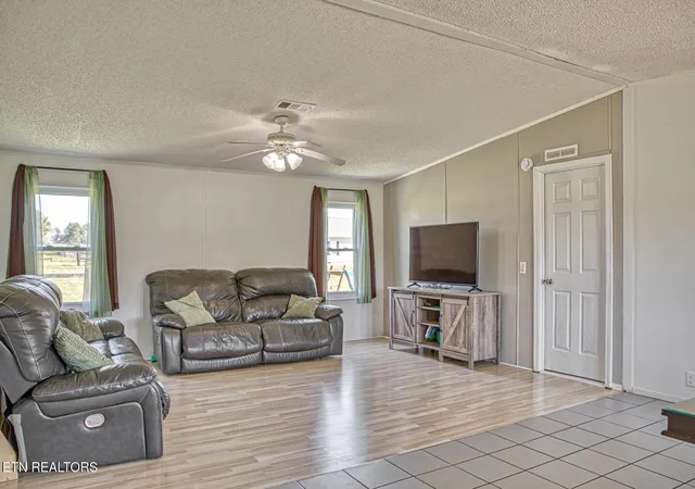 Photo 2 of Sale Pending at 856 Corinth Rd, Sparta, TN 38583 | MLS# 1354011 | Listing updated on 2026-10-04