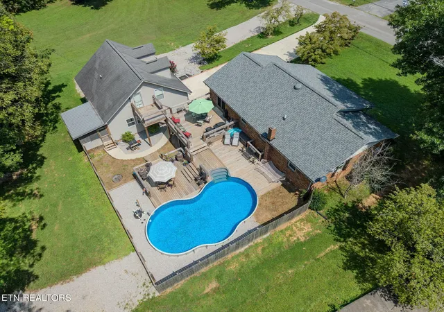Photo 2 of Single family home for sale at 3705 Bartlett Dr, Cookeville, TN 38506 | MLS# 1354014 | Listing updated on 2026-09-14