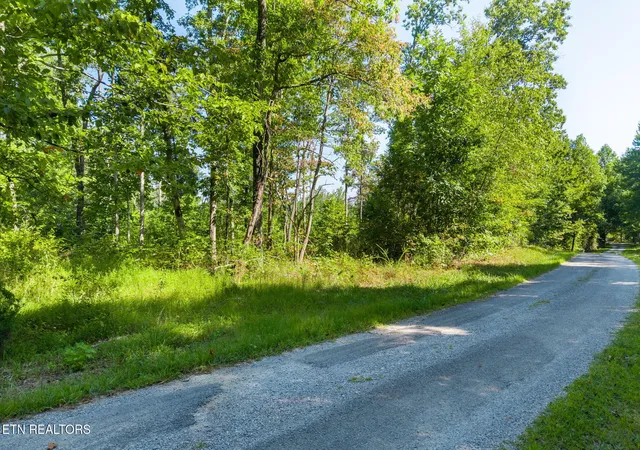 Photo 1 of Land for sale at 5ac Robbins Dr, Crossville, TN 38572 | MLS# 1354092 | Listing updated on 2026-09-02