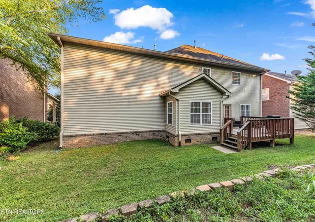 Photo 3 of Single family home for sale at 8411 Harbor Cvs Dr, Knoxville, TN 37938 | MLS# 1354036 | Listing updated on 2026-09-15