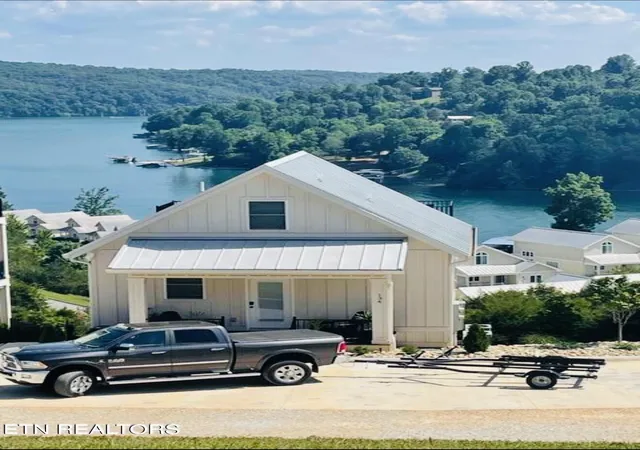 Condo for sale at 134 E Harbor View Ln #B, La Follette, TN 37766 | MLS# 1354024