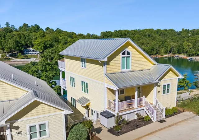 Condo for sale at 185 W Deer Village Ln #B, La Follette, TN 37766 | MLS# 1354125