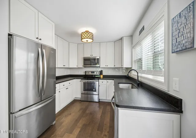Photo 4 of Condo for sale at 185 W Deer Village Ln #B, La Follette, TN 37766 | MLS# 1354125 | Listing updated on 2026-09-14