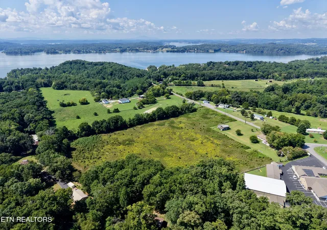 Photo 3 of Sale Pending at Tbd Flt Woods Rd, Dandridge, TN 37725 | MLS# 1354089 | Listing updated on 2026-09-15