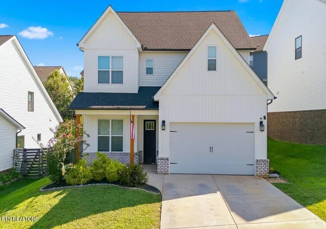 Photo 1 of Single family home for sale at 10841 Snowfall Ln, Knoxville, TN 37931 | MLS# 1354096 | Listing updated on 2026-09-15