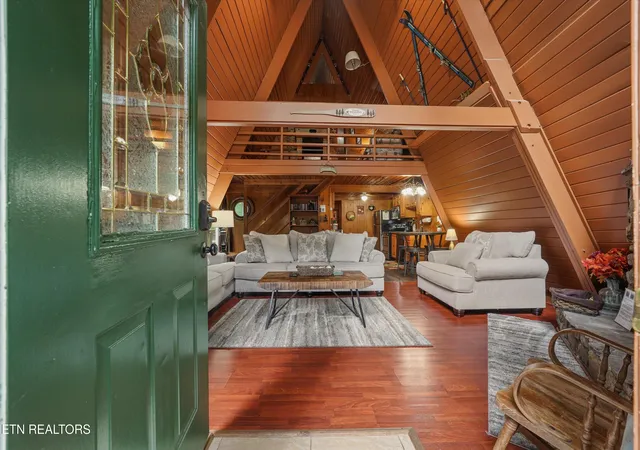 Photo 3 of Single family home for sale at 1188 Ski Mountain Rd, Gatlinburg, TN 37738 | MLS# 1355223 | Listing updated on 2026-09-11