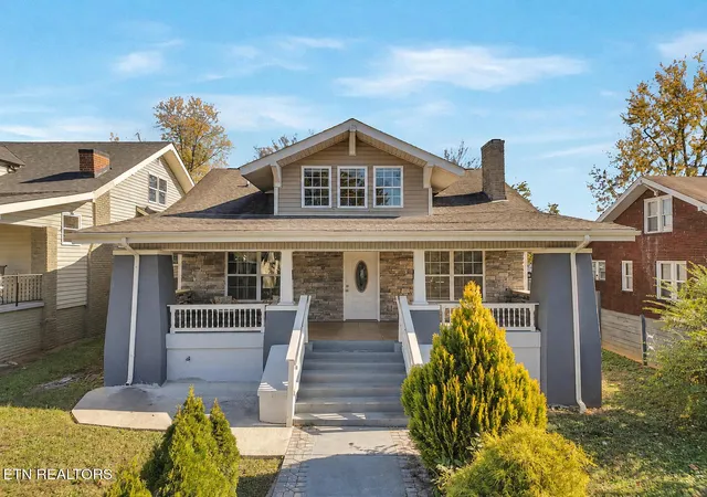 Photo 1 of Single family home for sale at 2818 Linden Ave, Knoxville, TN 37914 | MLS# 1354504 | Listing updated on 2026-09-14