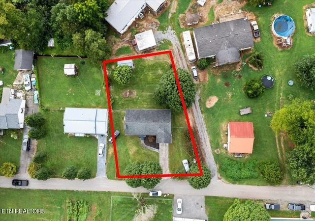 Photo 2 of Single family home for sale at 159 Old Lee Hwy, Bean Station, TN 37708 | MLS# 1354744 | Listing updated on 2026-09-11
