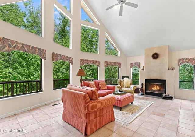 Photo 3 of Single family home for sale at 409 Jefferson Rd, Gatlinburg, TN 37738 | MLS# 1354484 | Listing updated on 2026-09-04