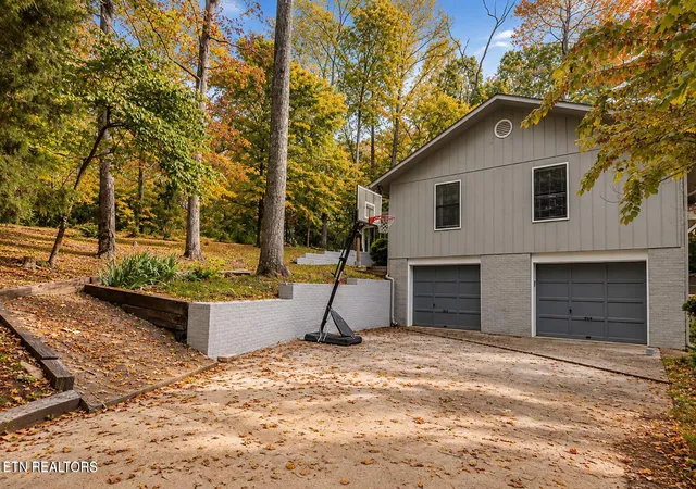 Photo 2 of Single family home for sale at 147 County Rd 576, Englewood, TN 37329 | MLS# 1359244 | Listing updated on 2026-10-19