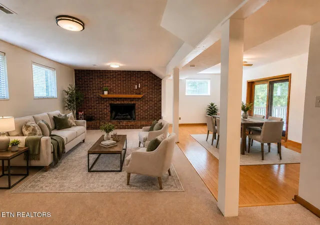 Photo 3 of Sale Pending at 18 Moore Ln, Oak Ridge, TN 37830 | MLS# 1354206 | Listing updated on 2026-09-19
