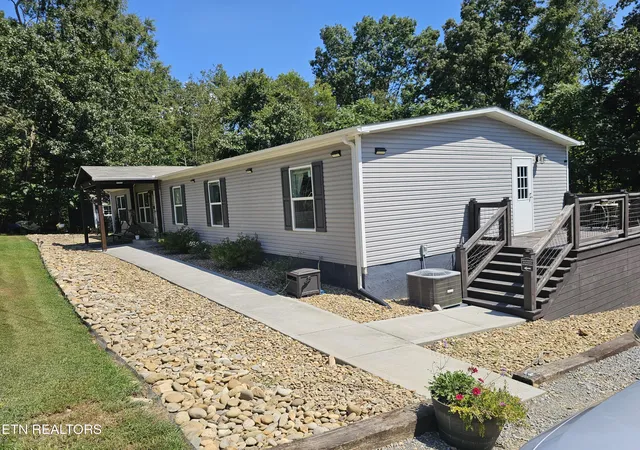 Photo 2 of Single family home for sale at 867 Grass Way, Parrottsville, TN 37843 | MLS# 1354354 | Listing updated on 2026-09-22