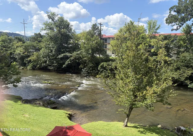 Photo 2 of Condo for sale at 212 Dollywood Ln #UNIT 445, Pigeon Forge, TN 37863 | MLS# 1354304 | Listing updated on 2026-09-21