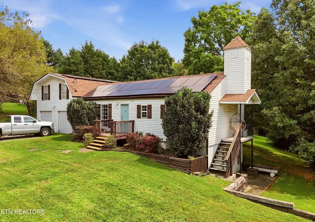 Photo 1 of Single family home for sale at 1412 Michaels Ln, Knoxville, TN 37912 | MLS# 1354856 | Listing updated on 2026-09-09
