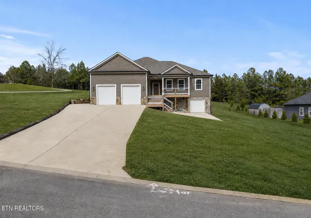 Photo 1 of Single family home for sale at 104 County Rd 3050, Athens, TN 37303 | MLS# 1354198 | Listing updated on 2026-09-03