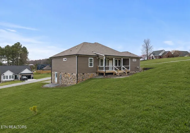 Photo 3 of Single family home for sale at 104 County Rd 3050, Athens, TN 37303 | MLS# 1354198 | Listing updated on 2026-09-03