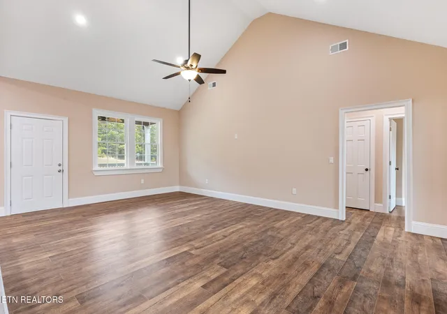 Photo 4 of Single family home for sale at 104 County Rd 3050, Athens, TN 37303 | MLS# 1354198 | Listing updated on 2026-09-03