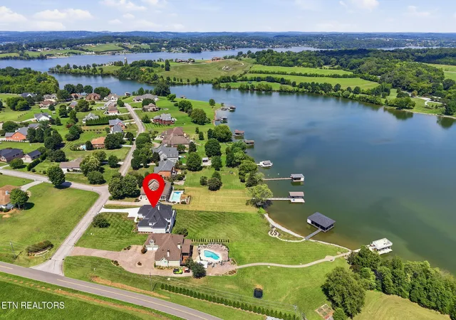 Photo 3 of Single family home for sale at 3706 Riverbrook Dr, Louisville, TN 37777 | MLS# 1354291 | Listing updated on 2026-09-08