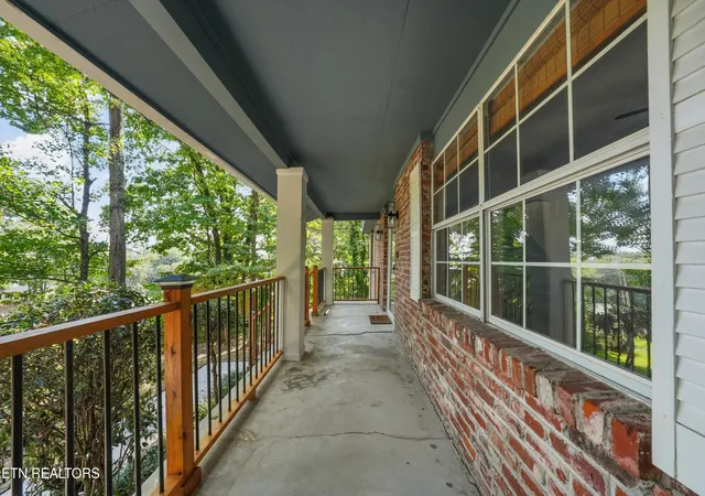 Photo 3 of Sale Pending at 1923 Northwood Dr, Knoxville, TN 37923 | MLS# 1354941 | Listing updated on 2026-09-13