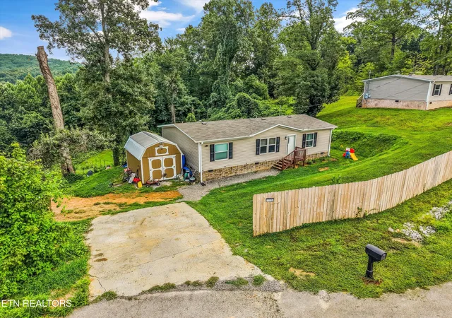 Photo 2 of Single family home for sale at 115 Gray Dove Ln, Powell, TN 37849 | MLS# 1354296 | Listing updated on 2026-09-14