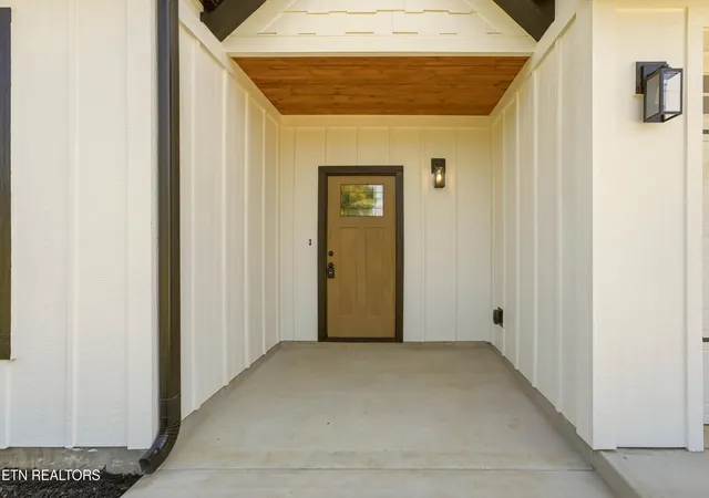 Photo 2 of Single family home for sale at 1930 Cureton Rd, Knoxville, TN 37931 | MLS# 1354232 | Listing updated on 2026-09-18