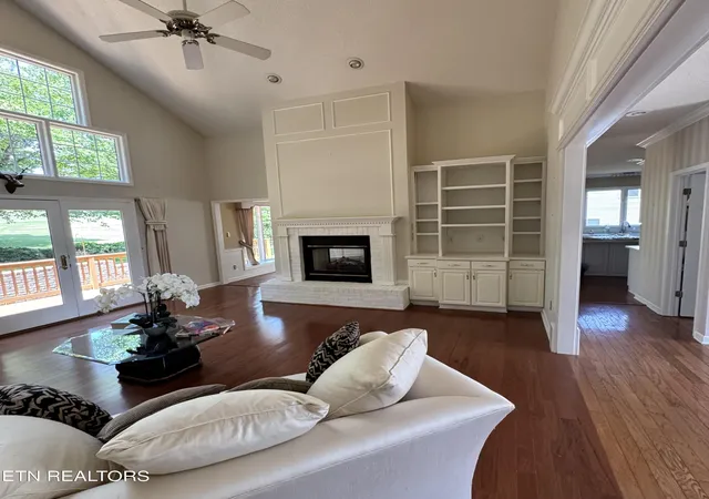 Photo 4 of Single family home for sale at 121 Walosi Way, Loudon, TN 37774 | MLS# 1354244 | Listing updated on 2026-09-11