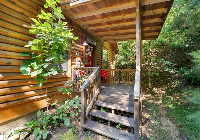 Photo 4 of Single family home for sale at 1284 Laurel Lick Rd #2, Sevierville, TN 37862 | MLS# 1354254 | Listing updated on 2026-09-03