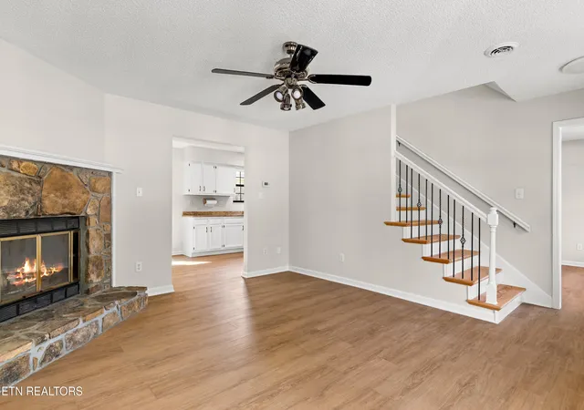 Photo 3 of Single family home for sale at 805 Black Rock Cir, Knoxville, TN 37934 | MLS# 1356415 | Listing updated on 2026-10-07