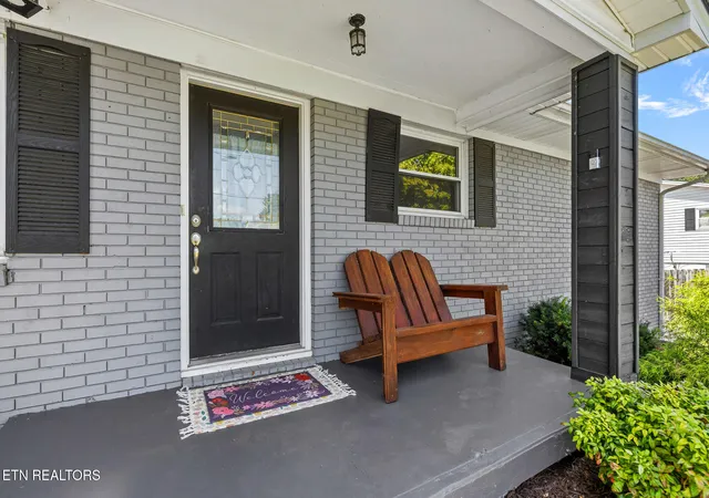 Photo 4 of Sale Pending at 2836 Black Oak Rd, Jefferson City, TN 37760 | MLS# 1354299 | Listing updated on 2026-09-10