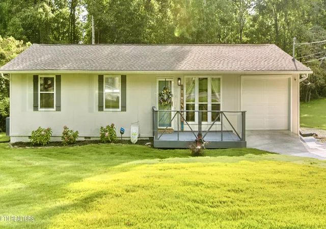 Photo 1 of Sale Pending at 6529 Cedarbreeze Rd, Knoxville, TN 37918 | MLS# 1354345 | Listing updated on 2026-09-17
