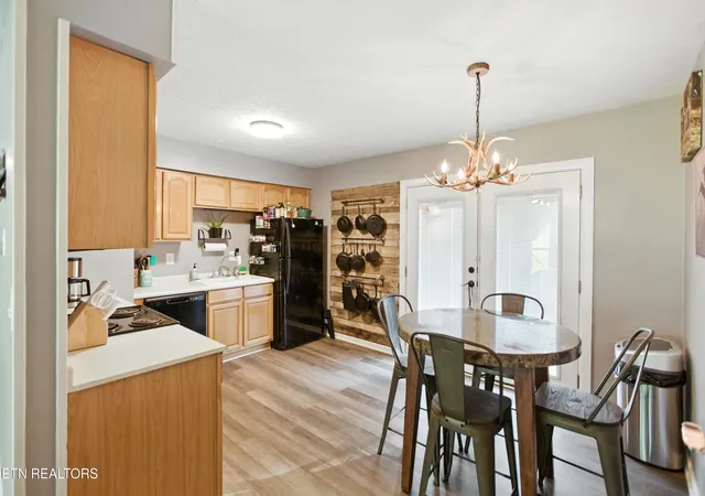 Photo 3 of Sale Pending at 6529 Cedarbreeze Rd, Knoxville, TN 37918 | MLS# 1354345 | Listing updated on 2026-09-17