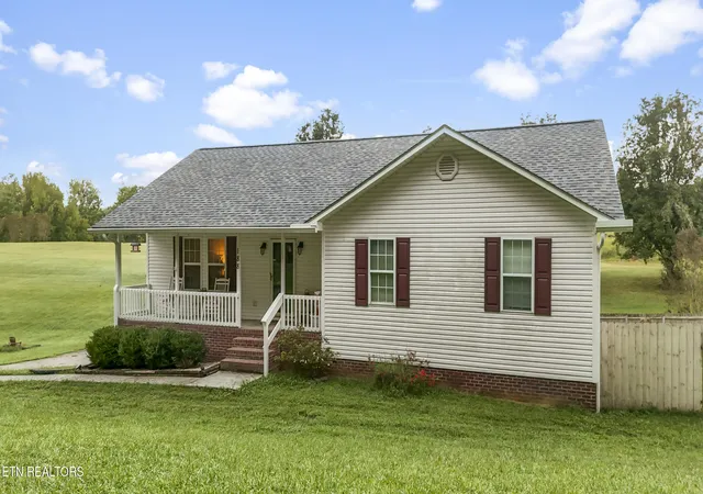 Photo 1 of Sale Pending at 188 Cherokee Dr, Bean Station, TN 37708 | MLS# 1354372 | Listing updated on 2026-09-14