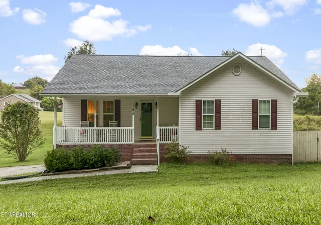 Photo 4 of Sale Pending at 188 Cherokee Dr, Bean Station, TN 37708 | MLS# 1354372 | Listing updated on 2026-09-14