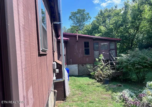 Photo 3 of Single family home for sale at 116 Spencer Dr, Harriman, TN 37748 | MLS# 1354552 | Listing updated on 2026-09-05