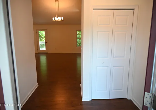 Photo 4 of Single family home for sale at 124 Windsor Rd, Crossville, TN 38558 | MLS# 1354379 | Listing updated on 2026-09-04