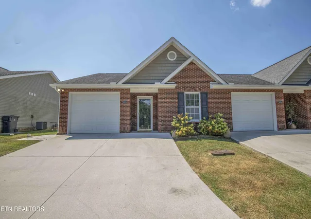 Photo 1 of Condo for sale at 5141 Spring Petal Way #16, Knoxville, TN 37912 | MLS# 1354368 | Listing updated on 2026-09-08
