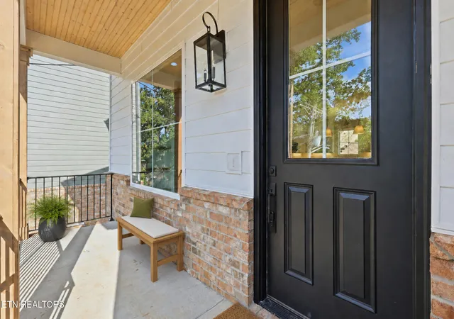 Photo 3 of Single family home for sale at 1208 Valley Ave, Knoxville, TN 37920 | MLS# 1354595 | Listing updated on 2026-09-16