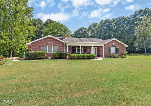 Photo 1 of Single family home for sale at 5804 Genesis Rd, Crossville, TN 38571 | MLS# 1354311 | Listing updated on 2026-09-12