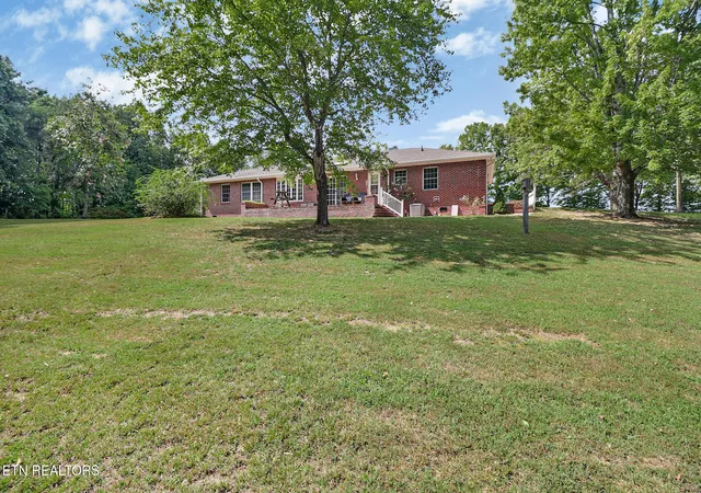 Photo 4 of Single family home for sale at 5804 Genesis Rd, Crossville, TN 38571 | MLS# 1354311 | Listing updated on 2026-09-12
