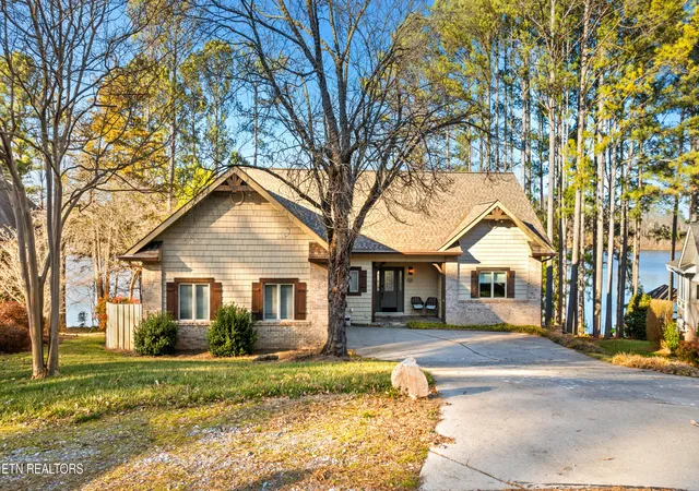Photo 1 of Single family home for sale at 311 Inagehi Ln, Loudon, TN 37774 | MLS# 1354363 | Listing updated on 2026-09-08