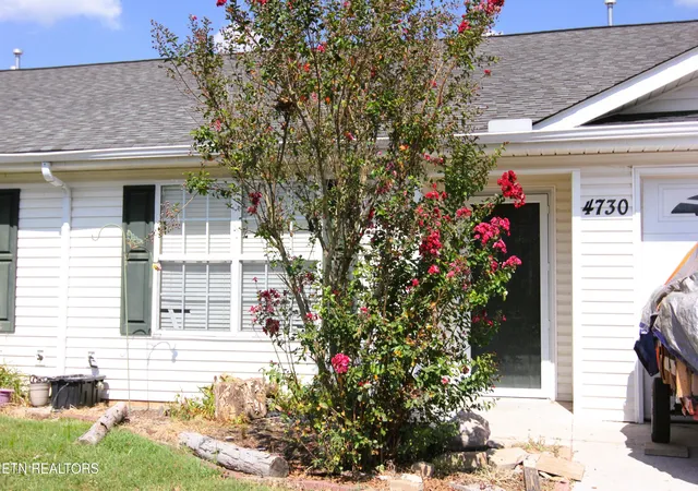 Photo 1 of Sale Pending at 4730 Royal Prince Way, Knoxville, TN 37912 | MLS# 1354320 | Listing updated on 2026-09-05