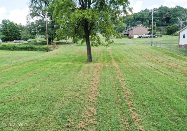 Photo 1 of Sale Pending at 3490 Old Kentucky Rd, Morristown, TN 37814 | MLS# 1354315 | Listing updated on 2026-10-02