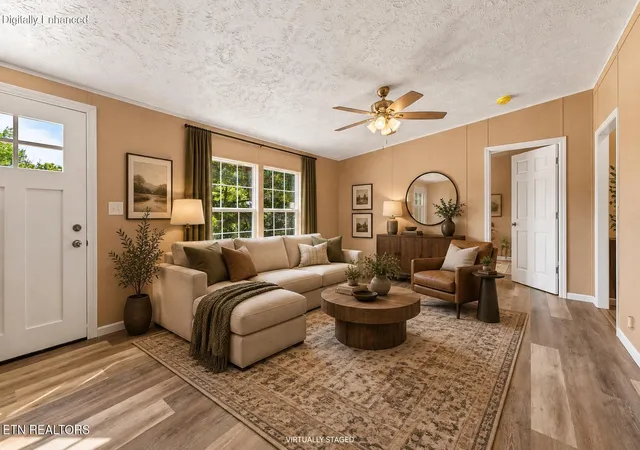 Photo 4 of Single family home for sale at 902 W Prospect St, La Follette, TN 37766 | MLS# 1354323 | Listing updated on 2026-09-15