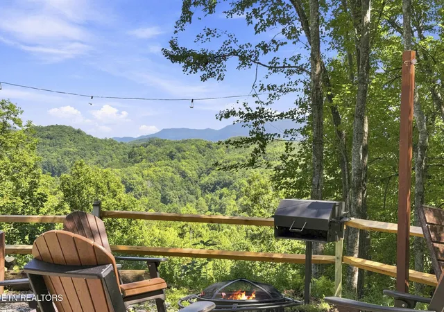 Photo 4 of Single family home for sale at 4361 Oakland Way #3, Gatlinburg, TN 37738 | MLS# 1354331 | Listing updated on 2026-09-04