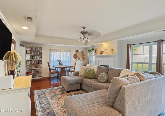 Photo 3 of Sale Pending at 106 Carter Dr, Maryville, TN 37801 | MLS# 1354348 | Listing updated on 2026-09-05